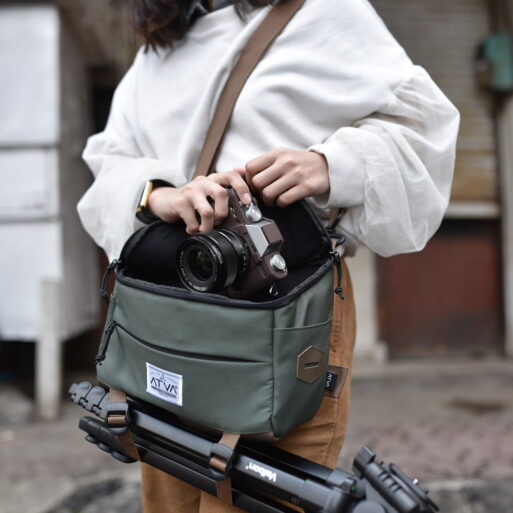 Tas Kamera sling DSLR Mirrorless