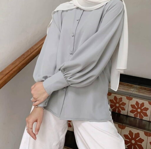 Atasan Wanita Termurah | Levi Blouse Moscrepe Levi Blouse Moscrepe