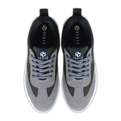 Sepatu Sneakers Olah Raga Pria H 3247 Sneakers Olah Raga Pria H 3247