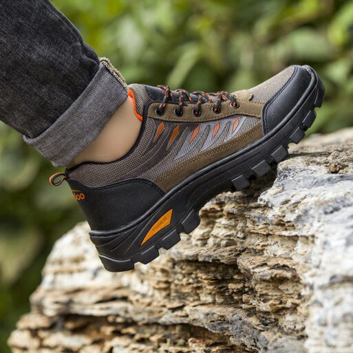 Sepatu Gunung Pria MH201