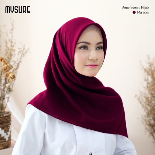 Aune Square HIjab