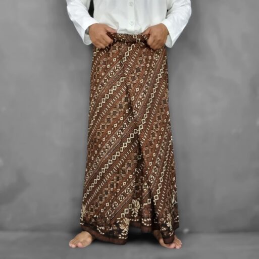 Sarung Batik Tradisional Lar Gurda