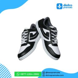 Sepatu Johnson Angkara Lowcut