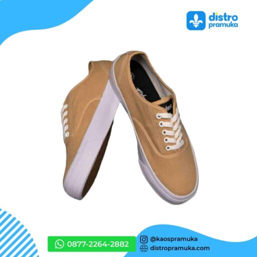 Sepatu Johnson Astro Lowcut